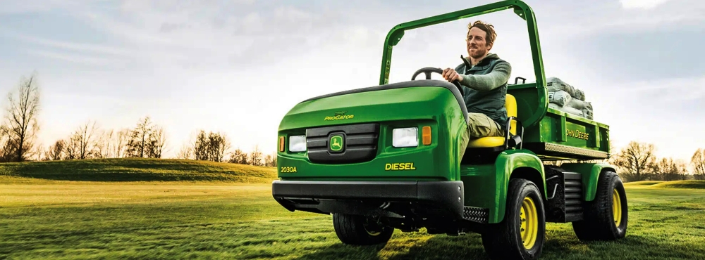 ProGator-2030A-gatorutilityvehicle-producthero