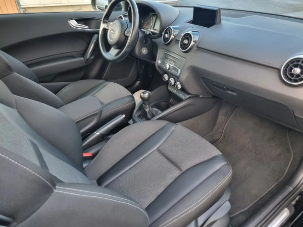 audi-a1-sport-14-tfsi-act-navi-leder-bi-xenon-3.jpg