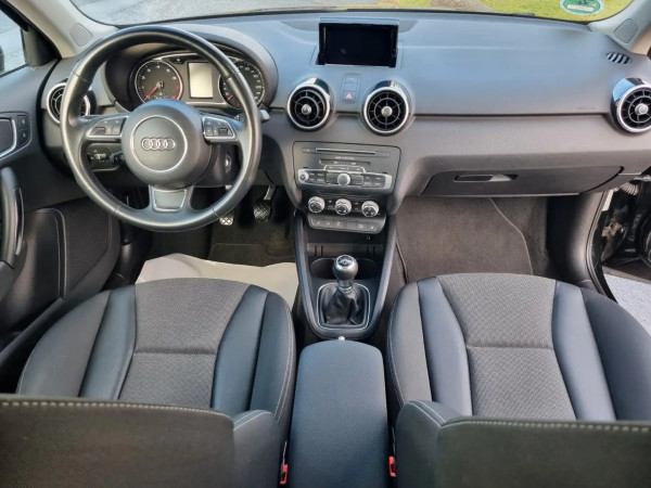 audi-a1-sport-14-tfsi-act-navi-leder-bi-xenon-4.jpg