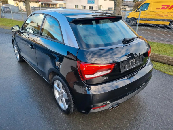 audi-a1-sport-14-tfsi-act-navi-leder-bi-xenon-6.jpg