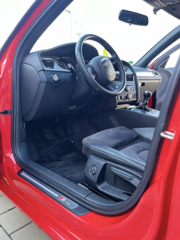 audi-a4-s-line-sportpaket-plus-1.jpg