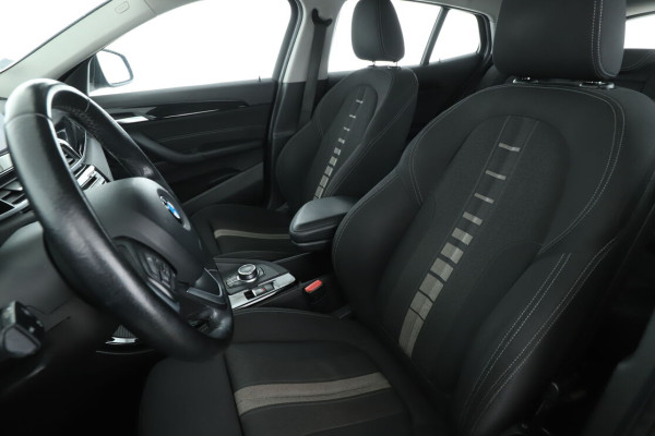 bmw-x2-sdrive18da-16.jpg