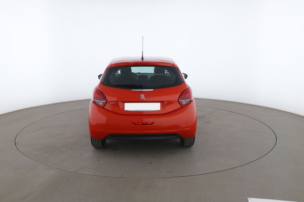 peugeot-208-12-puretech-allure-13.jpg