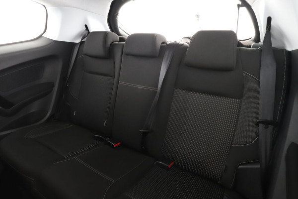 peugeot-208-12-puretech-allure-6.jpg