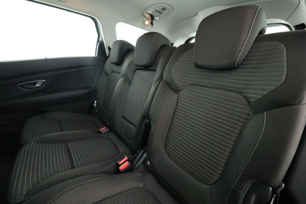 renault-grand-scenic-16-dci-energy-business-10.jpg