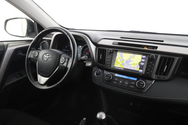 toyota-rav-4-20-d-4d-dynamic-6.jpg