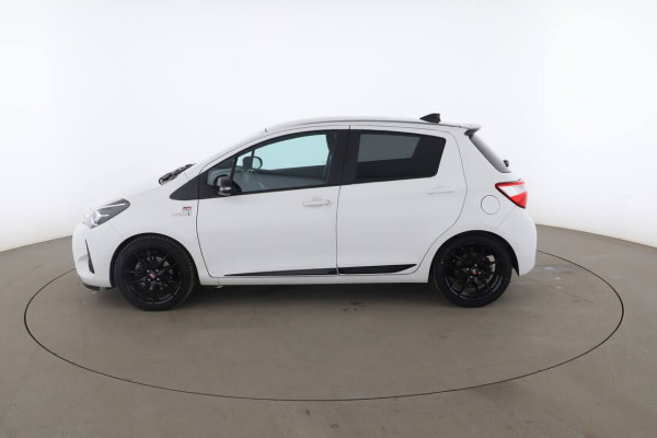 toyota-yaris-15-hybrid-gr-sport-1-2.jpg