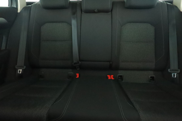 volkswagen-passat-sw-20-tdi-bluemotion-tech-confortline-dsg6-5.jpg